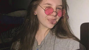 Meet your Posher, Molly